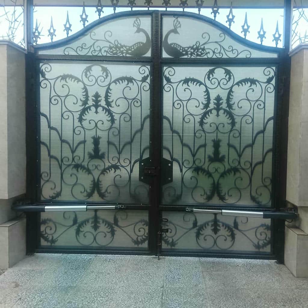 درب پارکینگ برقی مناسب ورودی ویلایی