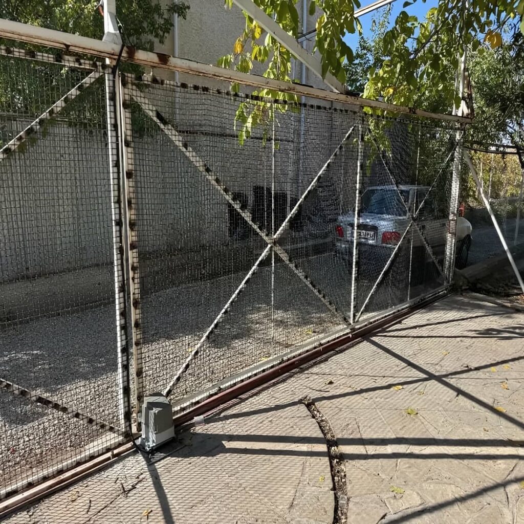 جک سنگین درب پارکینگ با گیربکس مقاوم