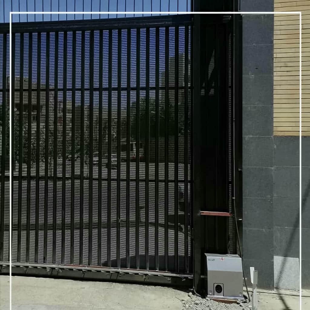 جک هیدرولیک درب پارکینگ با یراق نصب مقاوم