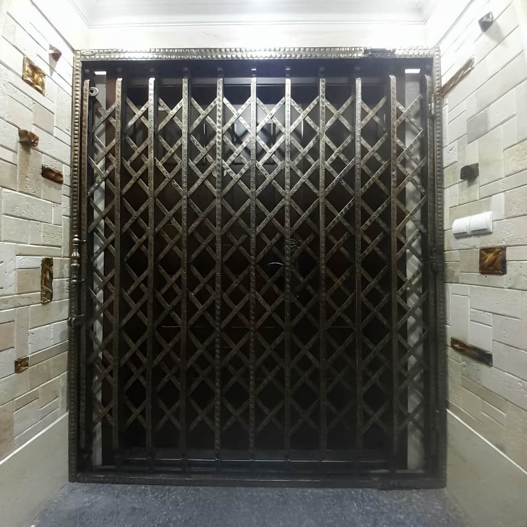 مزایا و معایب درب لاکچری سلطنتی ویلای مجلل
