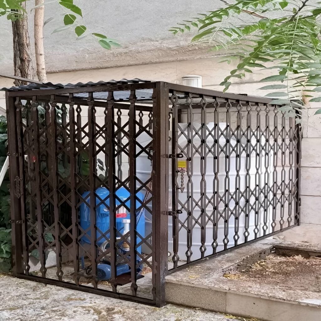 مزایای حفاظ آکاردئونی درب منزل