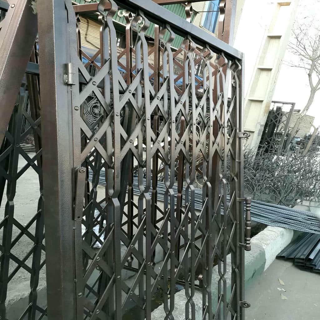 محافظ درب آکاردئونی