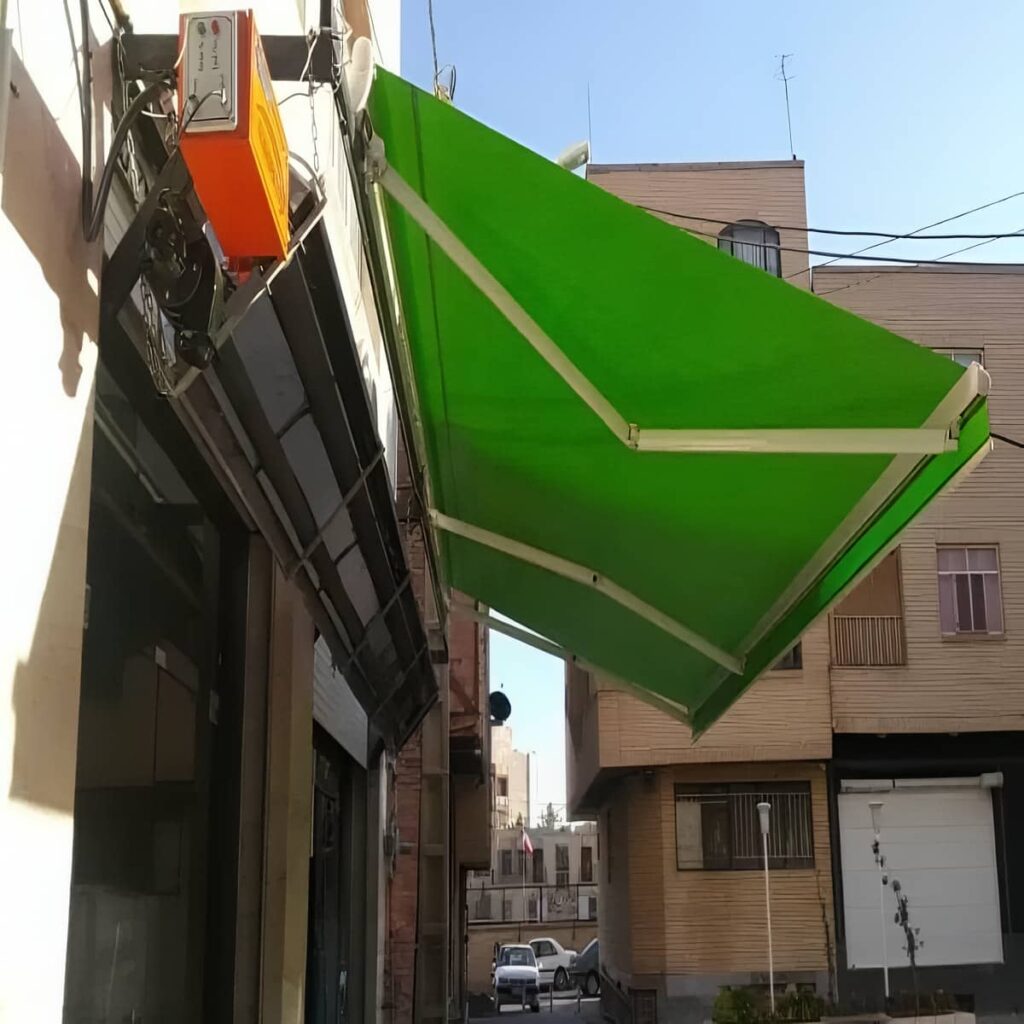 سایبان بازویی هنگام اندازه گیری دهانه بزرگ