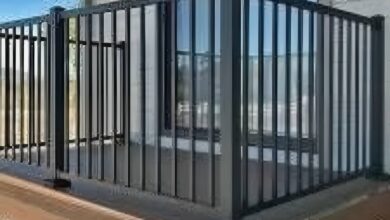 نرده مدرن بالکن با طراحی ساده و امروزی