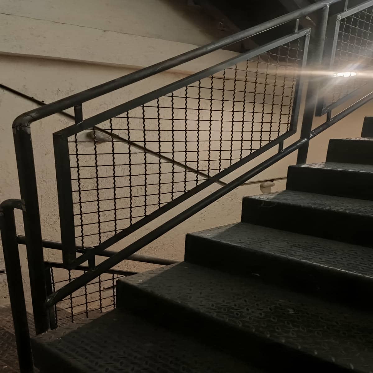 نرده فلزی تراس ارزان