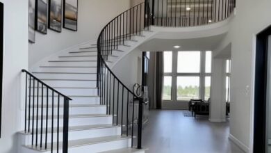 نرده پله آپارتمان ساده با طراحی فلزی کاربردی