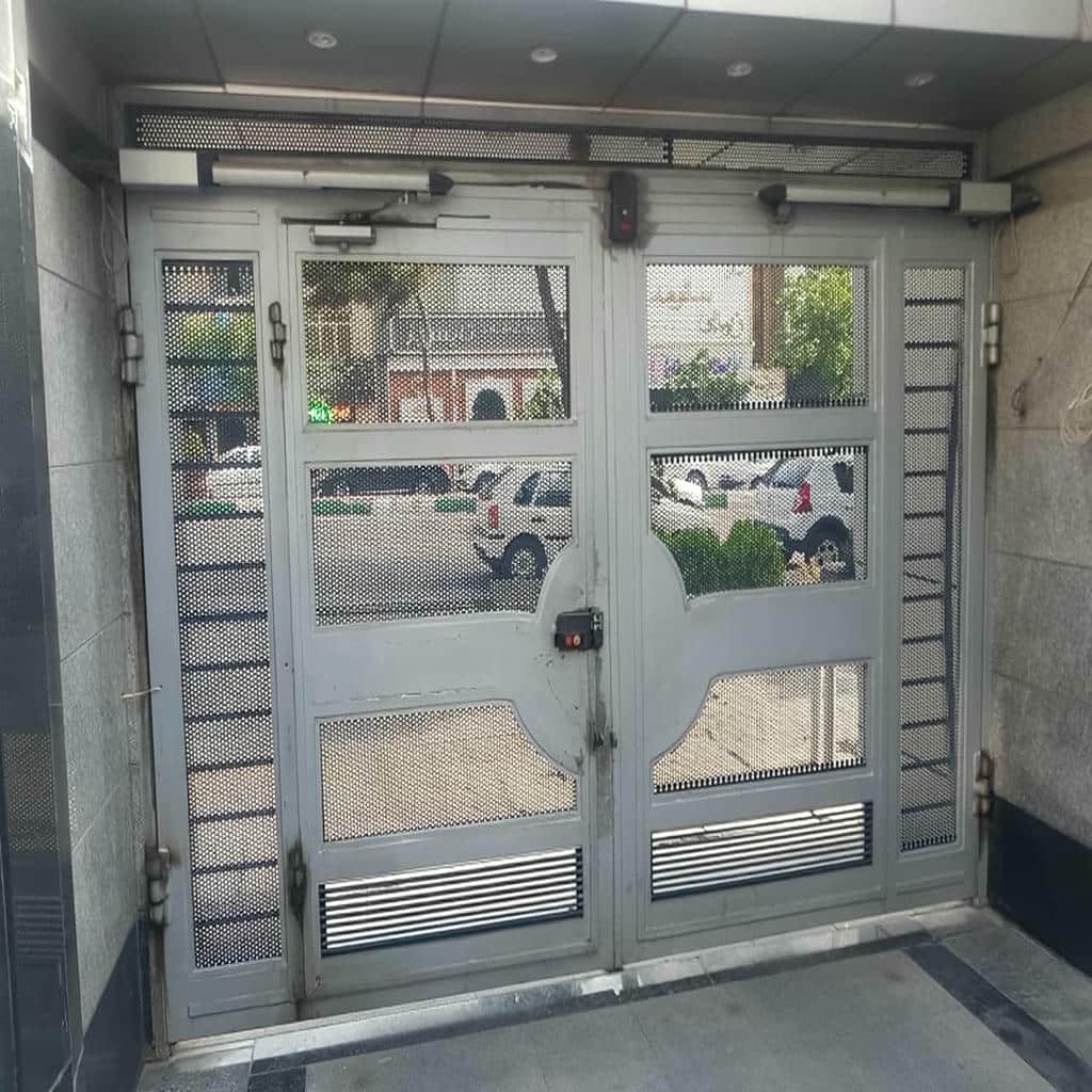 جک ریموت دار همراه ریموت ها و قطعات آماده تحویل