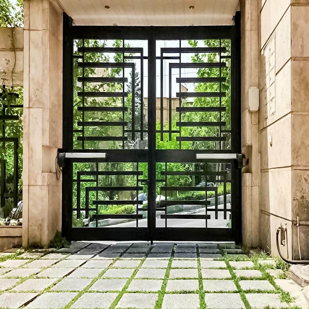 موتور درب پارکینگ در مرحله اندازه گیری ورودی ساختمان