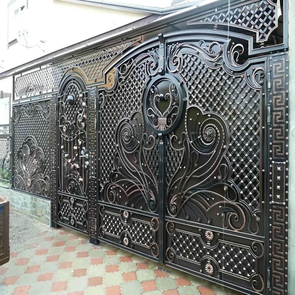 مزایای درب حیاط و پارکینگ با فرفورژه