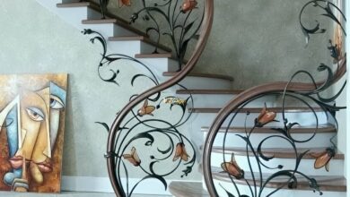 نرده فرفورژه بالکن با پوشش مناسب فضای مرطوب