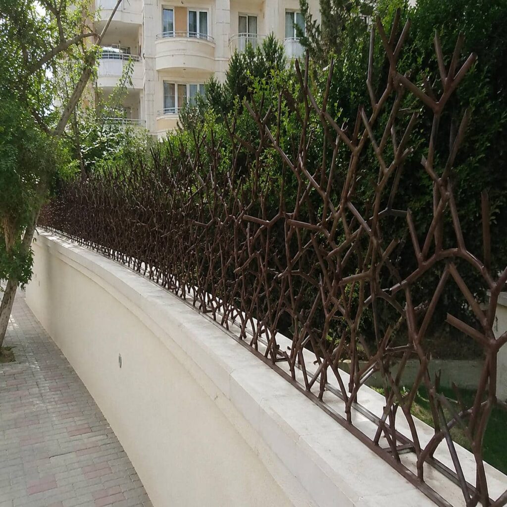 حفاظ شاخ گوزنی آماده نصب روی دیوار