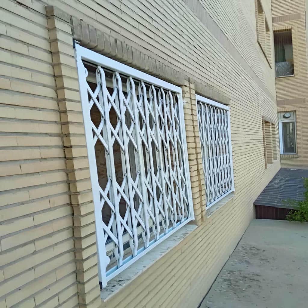چگونه اندازه حفاظ پنجره را به درستی انتخاب کنیم؟