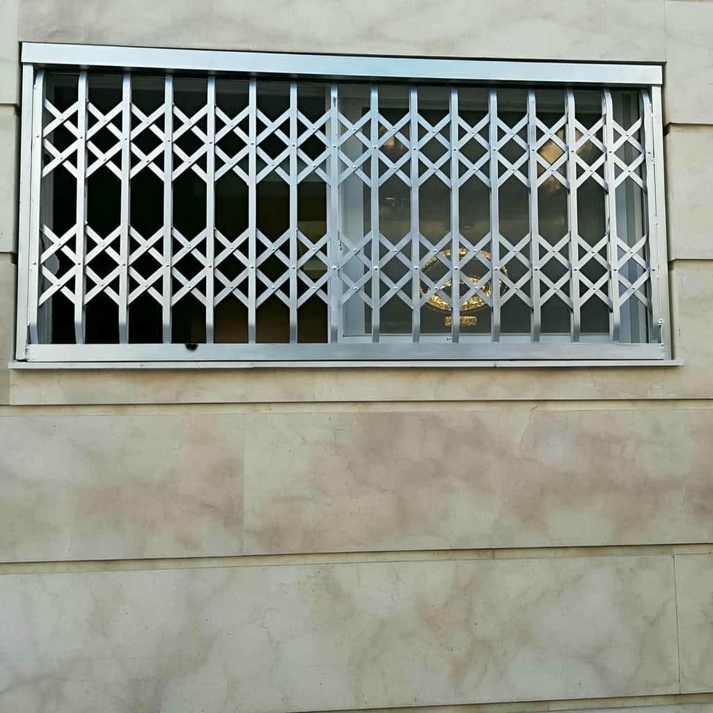 حفاظ پنجره در محله حکیمیه