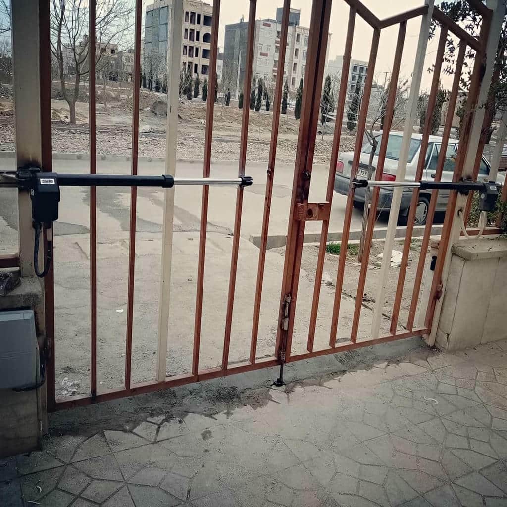 جک درب پارکینگ با موتور مقاوم برای پارکینگ