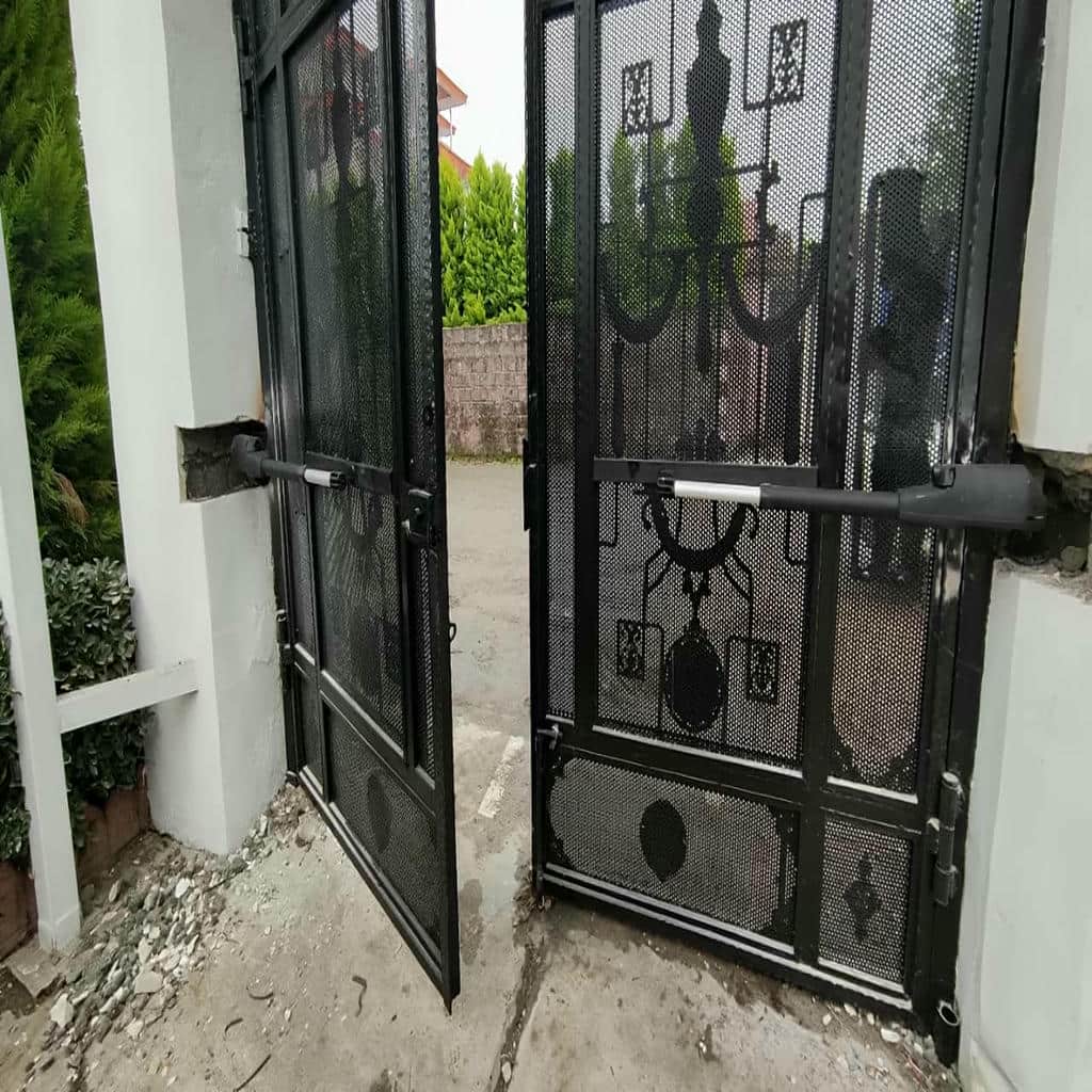 جک پارکینگ استان یزد ورودی ویلایی