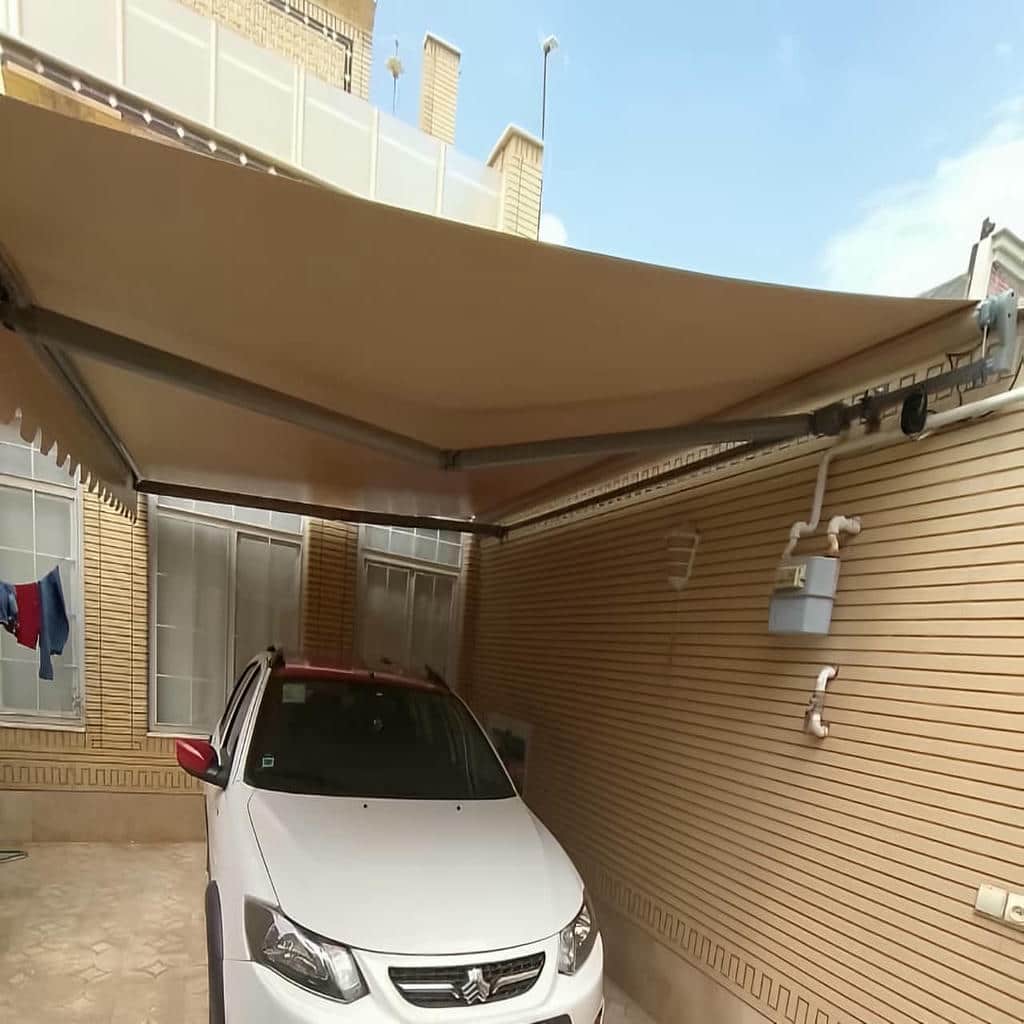سایبان برقی شیراز مدل بازویی فضای تجاری