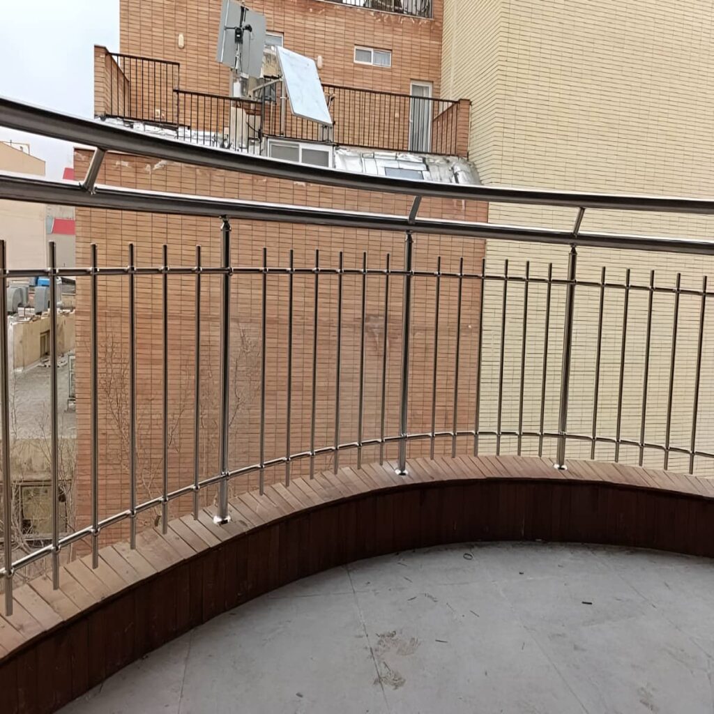 نرده بالکن در استان گلستان با طراحی فلزی مدرن