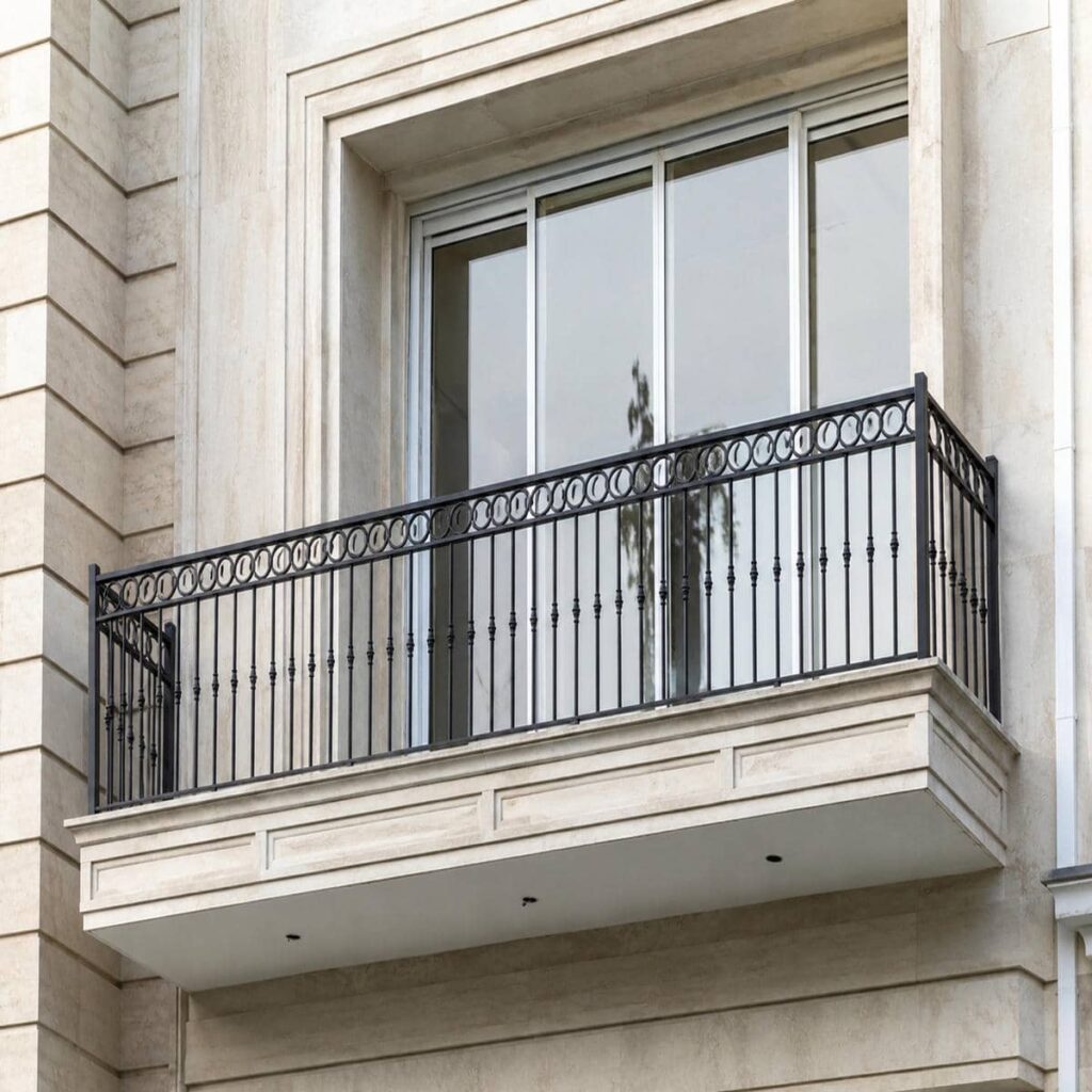 نرده بالکن سفارشی برای بازسازی