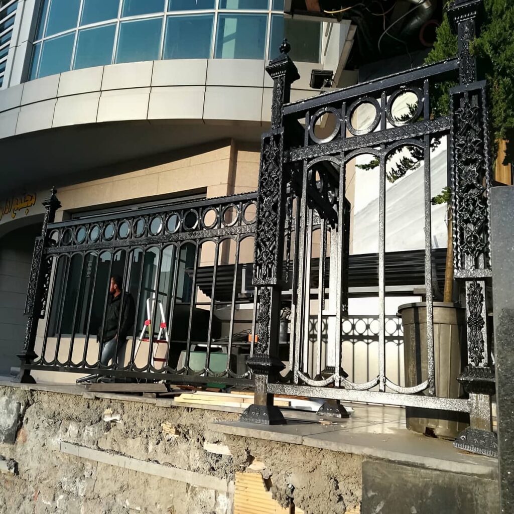 هندریل راه پله رنگ مشکی