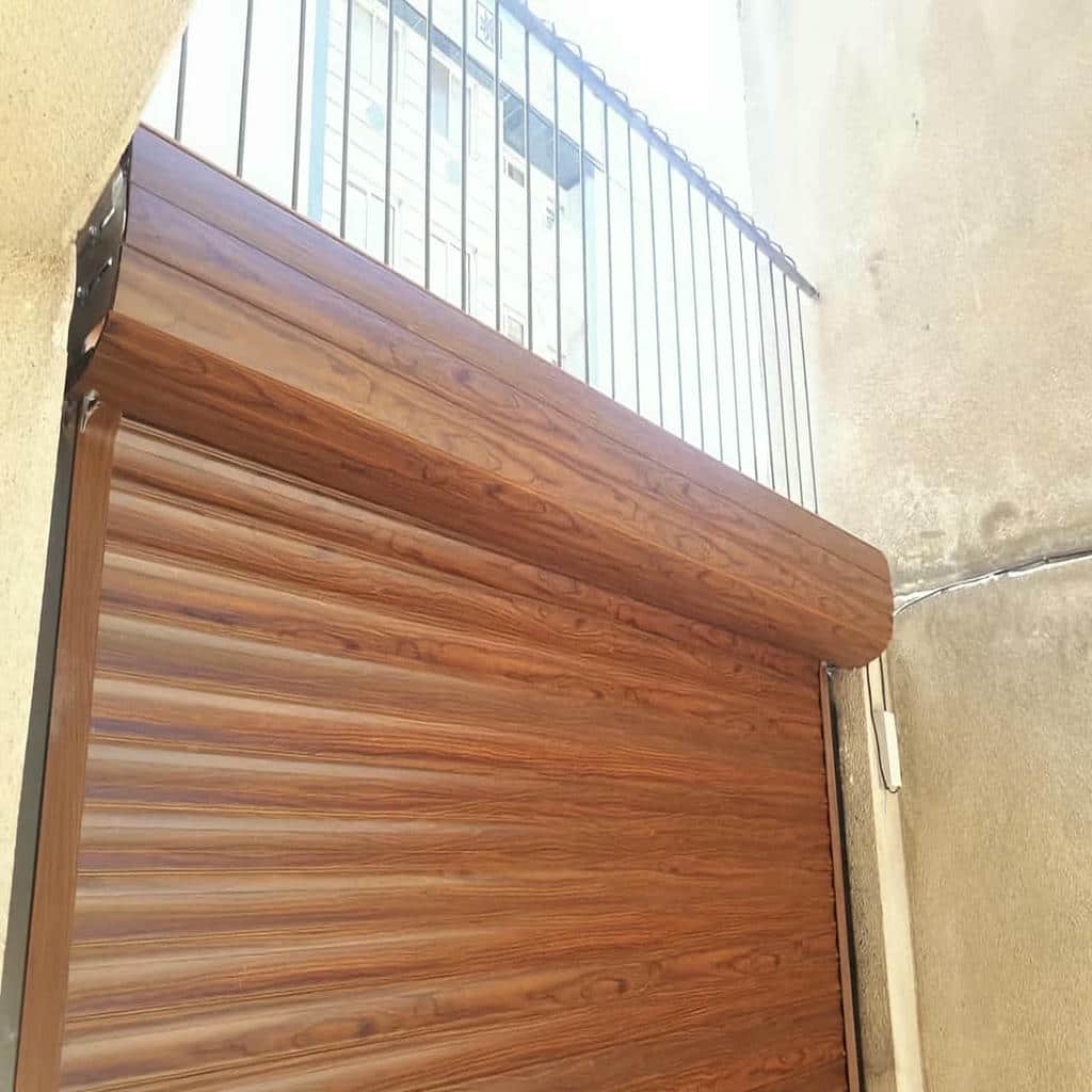 کرکره ریموت دار پارکینگ ساختمانی