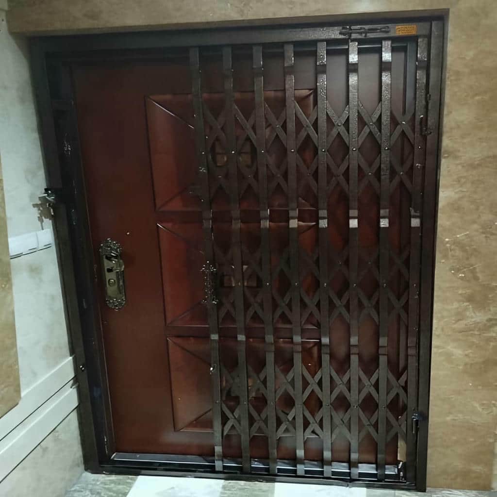 گارد آکاردئونی ورودی ساختمان استان کهگیلویه و بویراحمد