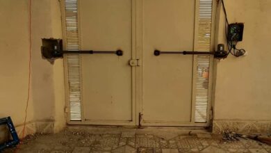 جک درب پارکینگ استان کرمان با مدل بازویی مشکی