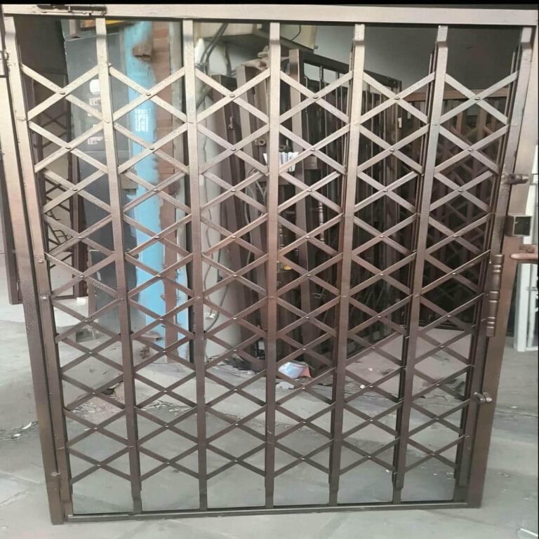 حفاظ درب آکاردئونی فلزی استان کرمان حفاظ درب آکاردئونی فلزی استان کرمان