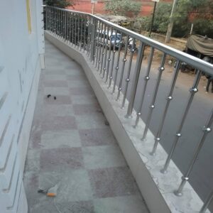نرده بالکن بوشهر با طرح فلزی مدرن