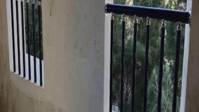 نرده بالکن در استان قم با طراحی ساده فلزی